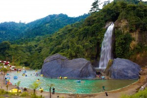 Air-Terjun-Bidadari-300x200